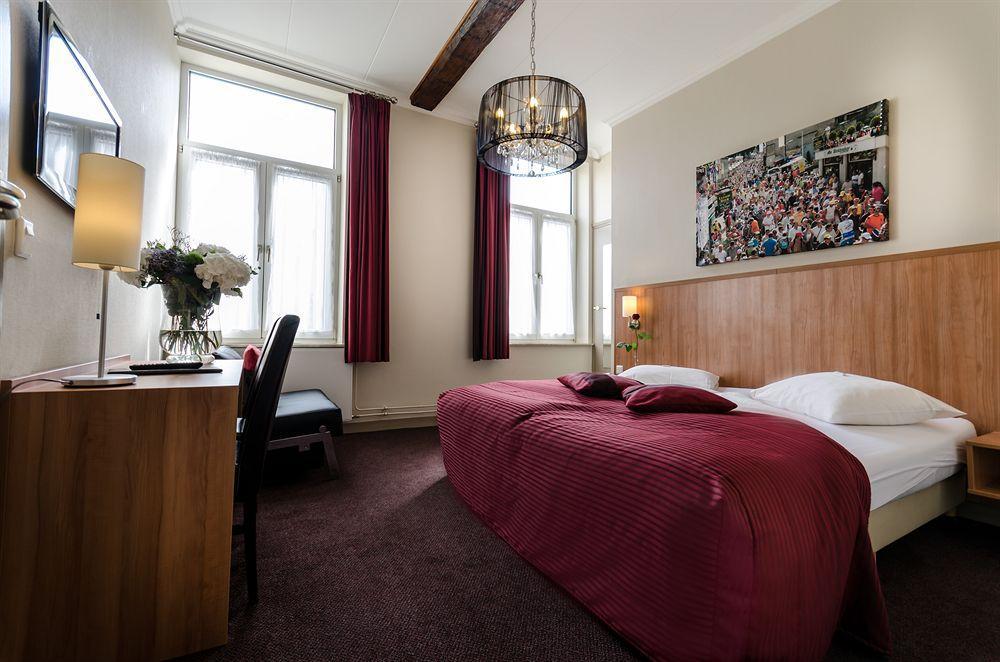 Boutique Scheepers 4*